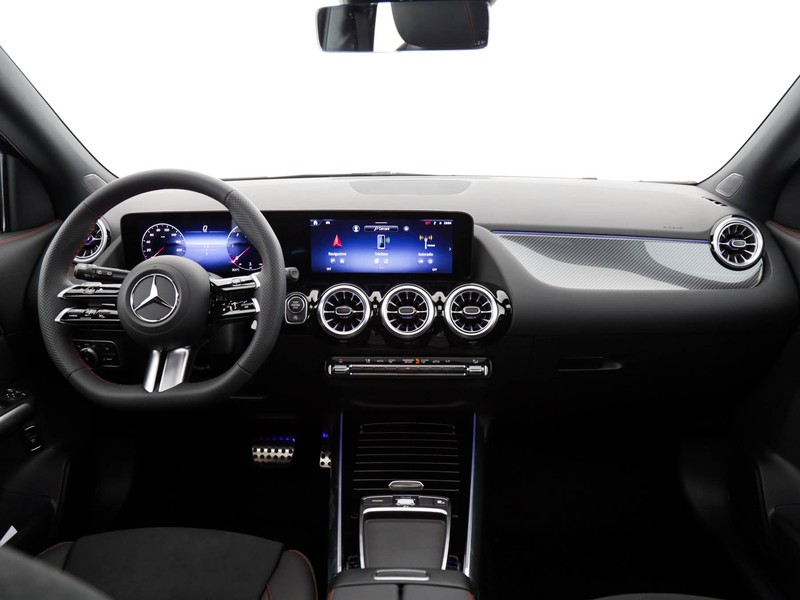 Mercedes GLA 200 d amg line extra auto diesel nero