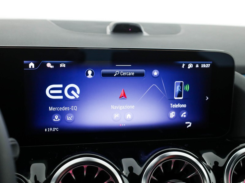 Mercedes EQA 250+ progressive elettrica bianco