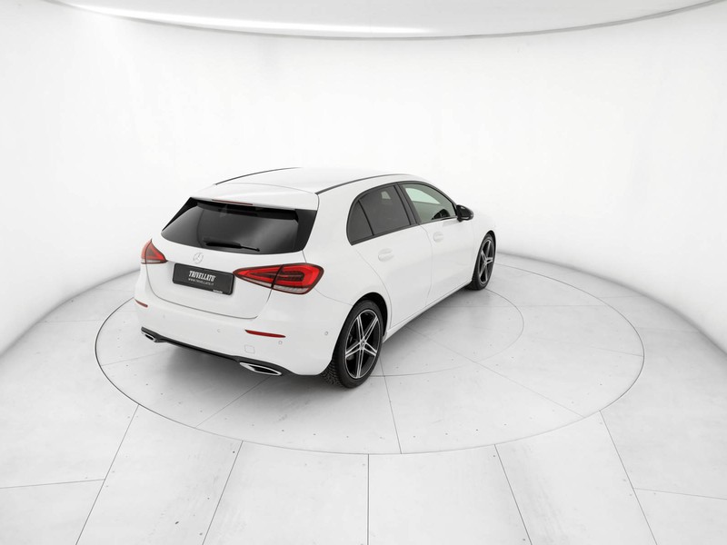 Mercedes Classe A 180 d sport auto diesel bianco