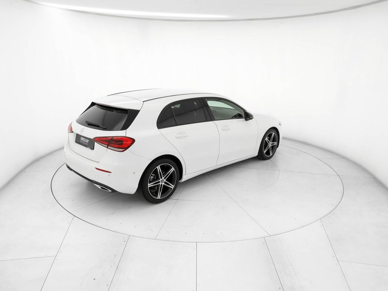 Mercedes Classe A 180 d sport auto diesel bianco