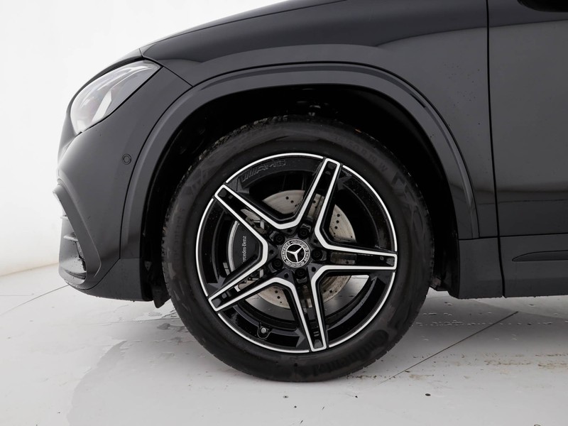 Mercedes GLA 200 d amg line extra auto diesel nero