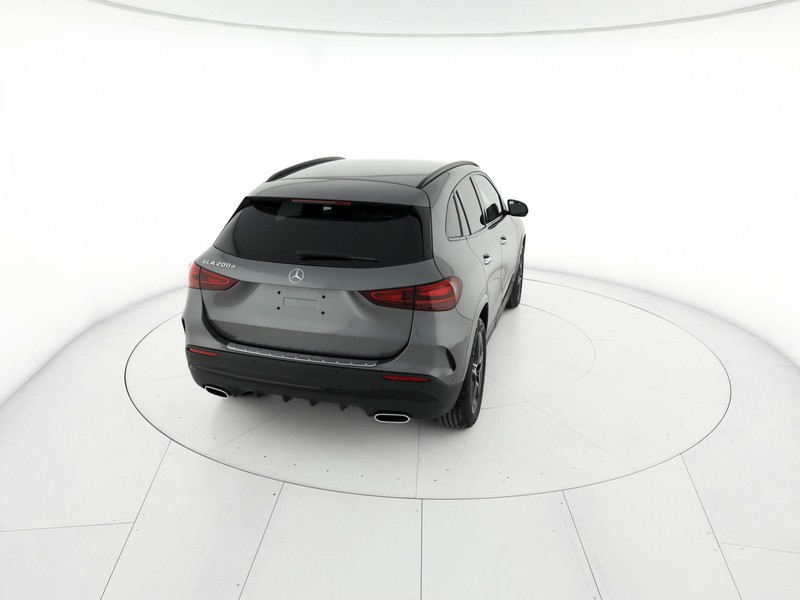 Mercedes GLA 200 d amg line extra auto diesel grigio