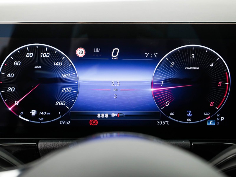 Mercedes GLA 200 d Automatic diesel argento