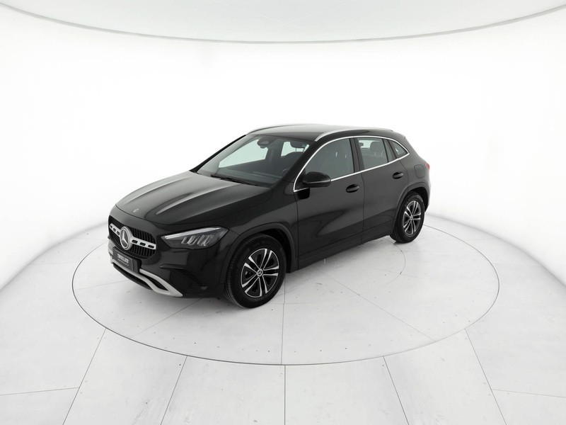Mercedes GLA - foto 2