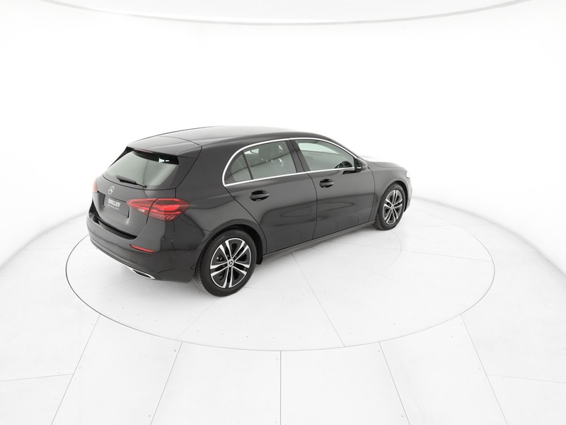 Mercedes Classe A 180 d progressive advanced auto diesel nero