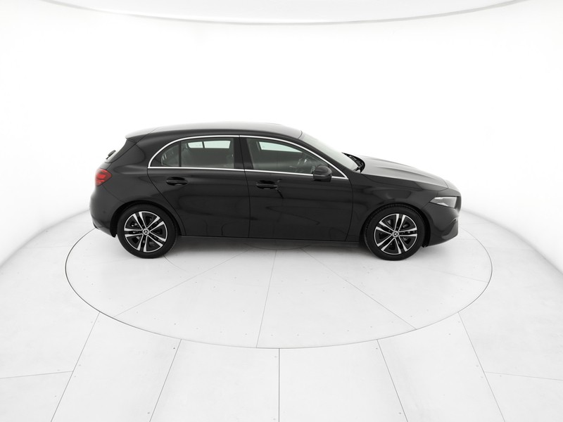 Mercedes Classe A 180 d progressive advanced auto diesel nero