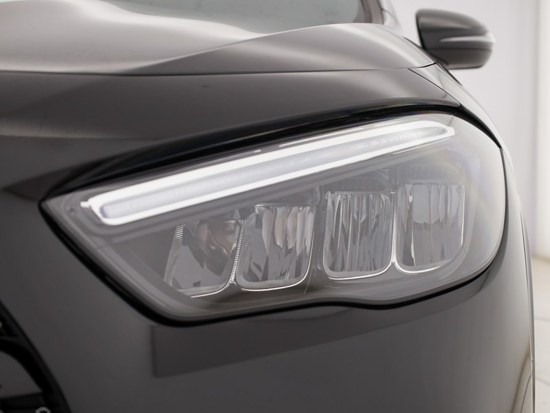 Mercedes GLA 180 d amg line advanced plus auto diesel nero