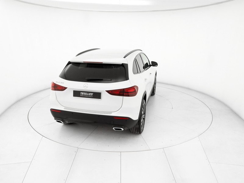 Mercedes GLA 180 progressive advanced plus auto ibrido bianco