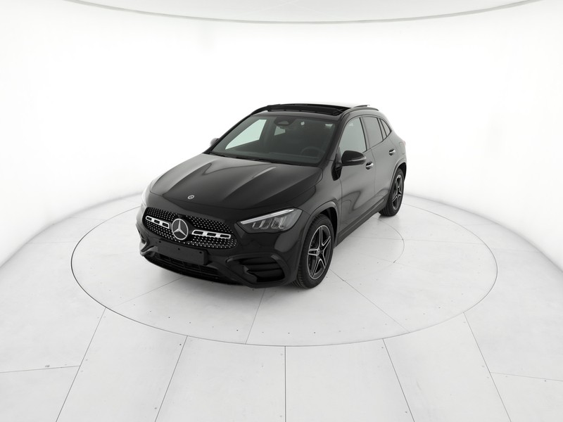 Mercedes GLA 200 d Automatic diesel nero