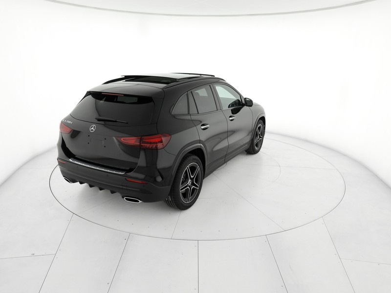 Mercedes GLA 200 d Automatic diesel nero