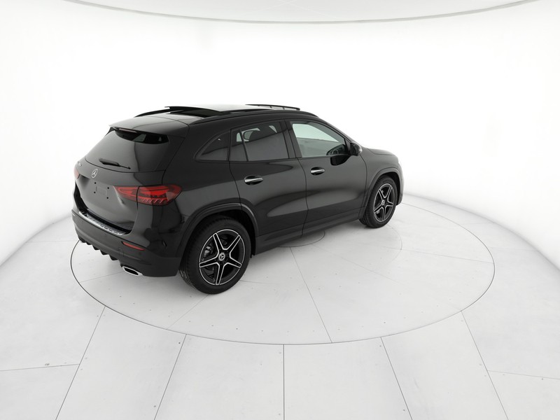 Mercedes GLA 200 d Automatic diesel nero
