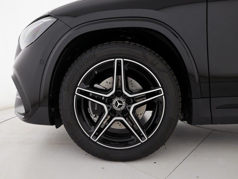 Mercedes GLA 200 d automatic diesel nero