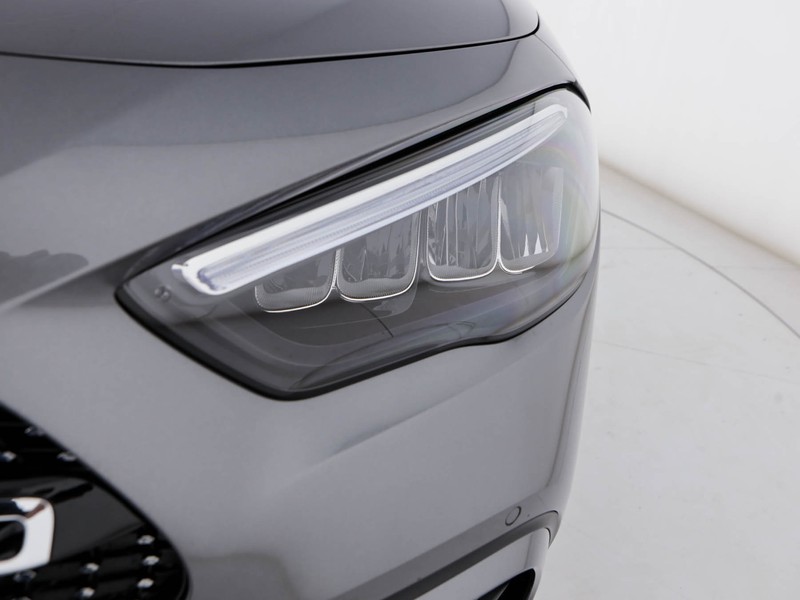 Mercedes GLA 200 d amg line extra auto diesel grigio