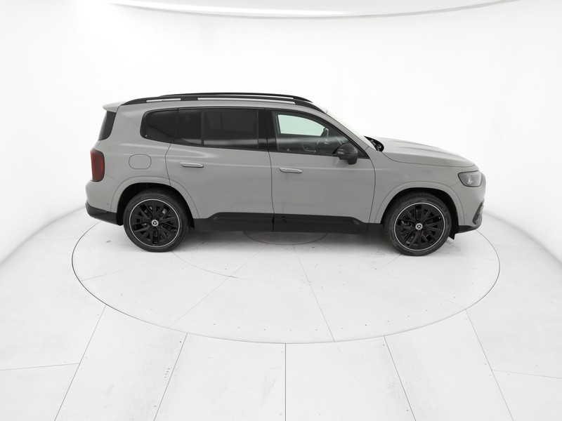 Mercedes GLB eq 250+ amg line premium elettrica grigio