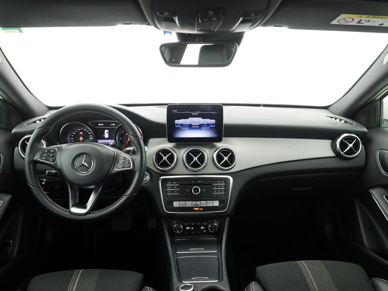 Mercedes GLA 200 d sport 4matic auto diesel bianco