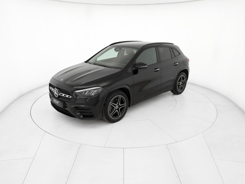 Mercedes GLA - foto 2