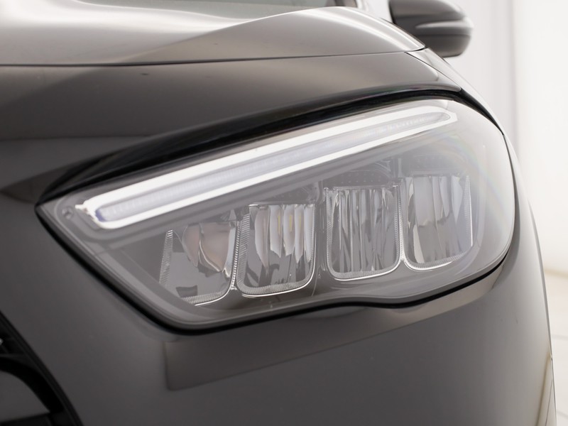 Mercedes GLA 180 amg line advanced plus auto ibrido nero