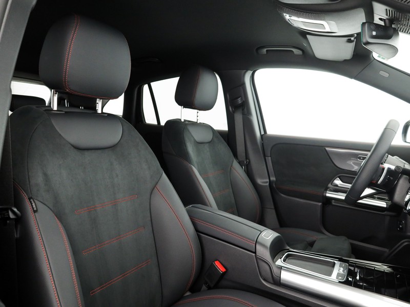 Mercedes GLA 180 amg line advanced plus auto ibrido nero