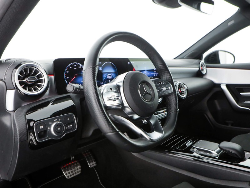 Mercedes Classe A 180 d premium night edition auto diesel nero