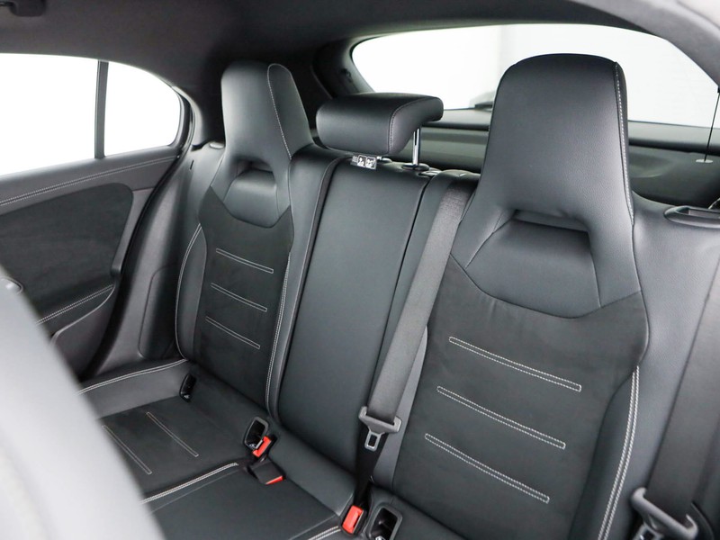 Mercedes Classe A 180 d premium night edition auto diesel nero