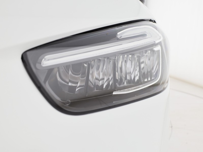 Mercedes Classe B 180 amg line advanced plus auto ibrido bianco