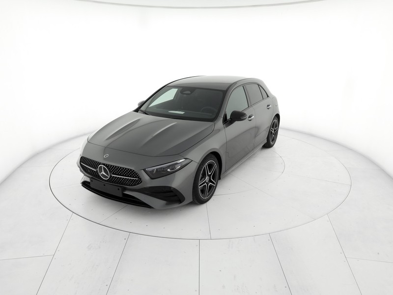 Mercedes Classe A 180 d amg line extra auto diesel grigio