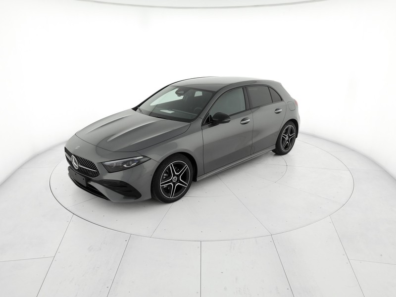 Mercedes Classe A 180 d amg line extra auto diesel grigio