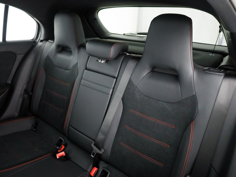 Mercedes Classe A 180 d amg line extra auto diesel grigio