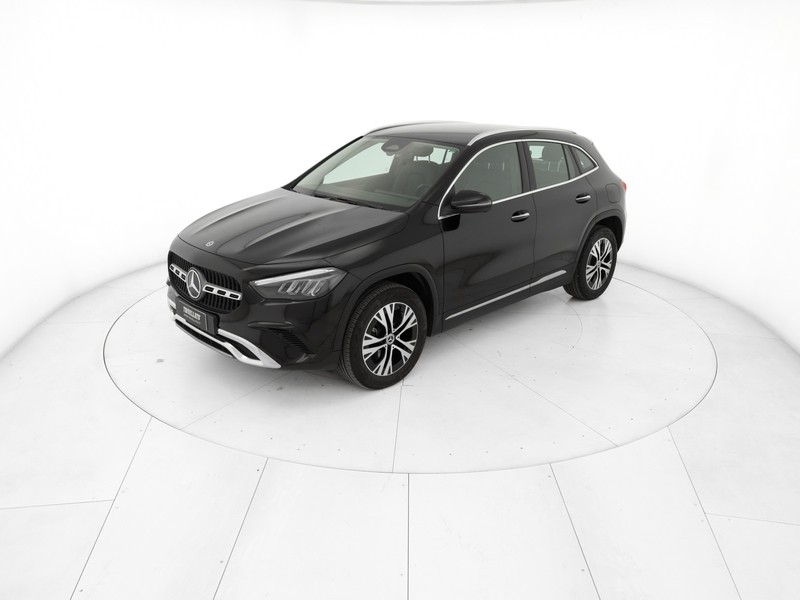 Mercedes GLA 200 d progressive advanced plus auto diesel nero