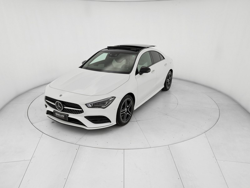 Mercedes CLA Coupè coupe 200 d premium auto diesel bianco