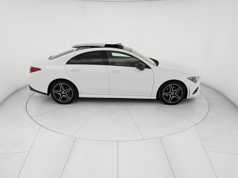 Mercedes CLA Coupè coupe 200 d premium auto diesel bianco