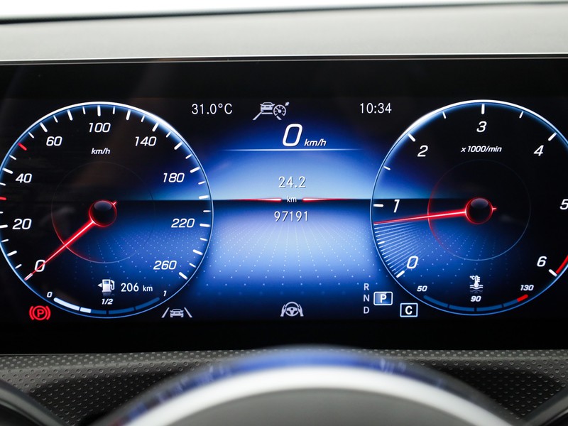 Mercedes CLA Coupè coupe 200 d premium auto diesel bianco