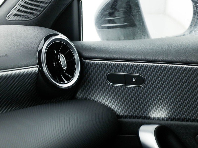 Mercedes Classe A 180 progressive extra auto benzina nero
