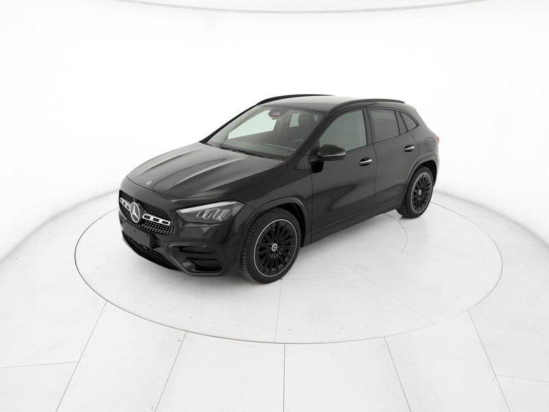 Mercedes GLA 200 d amg line extra auto diesel nero