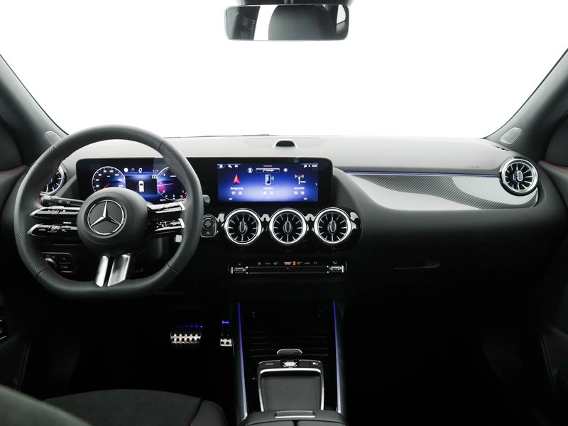 Mercedes GLA 200 d amg line extra auto diesel nero