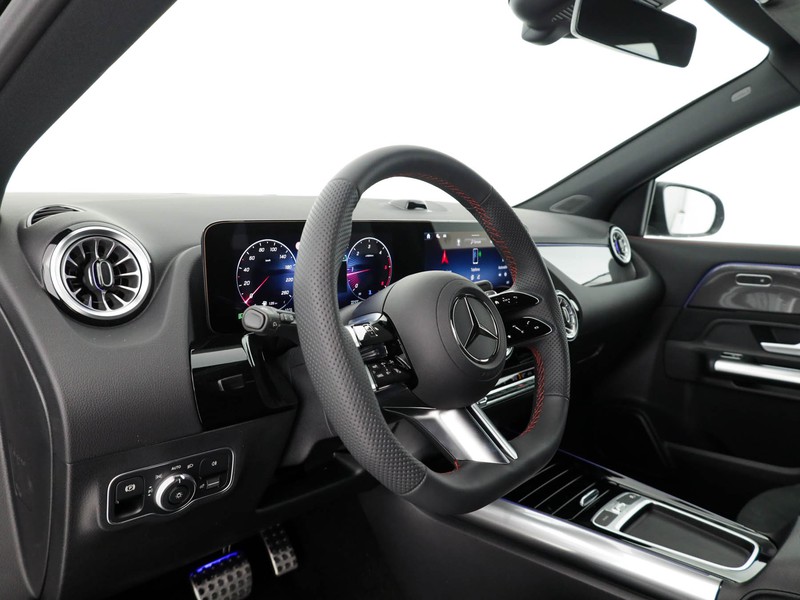 Mercedes GLA 200 d amg line extra auto diesel nero