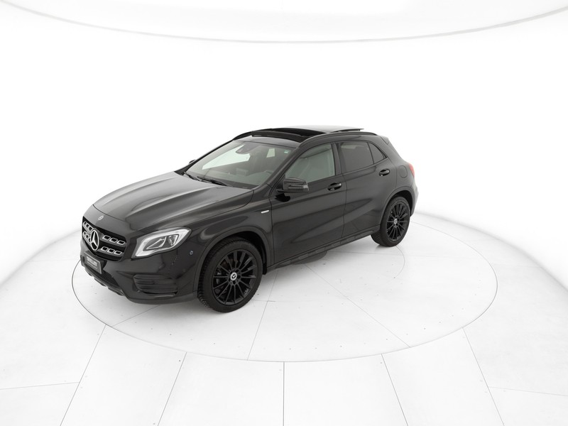 Mercedes GLA - foto 2