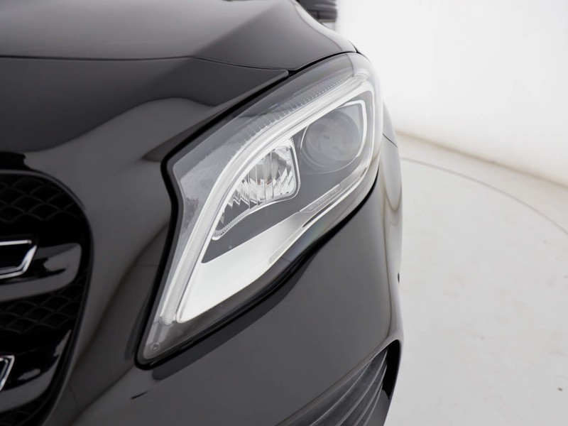 Mercedes GLA 200 d night edition 4matic auto diesel nero