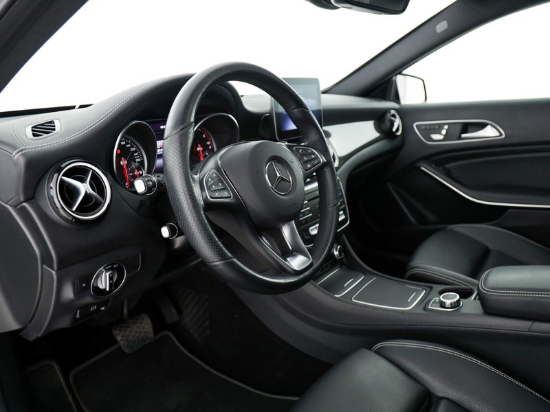 Mercedes GLA 200 d night edition 4matic auto diesel nero