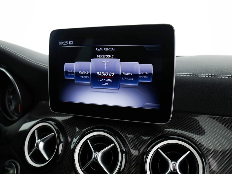 Mercedes GLA 200 d night edition 4matic auto diesel nero