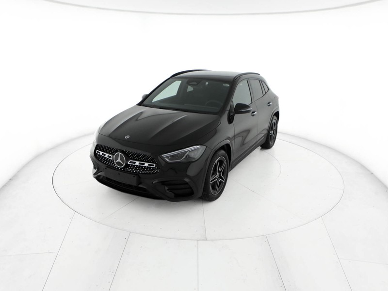 Mercedes GLA 200 d Automatic 4MATIC diesel nero