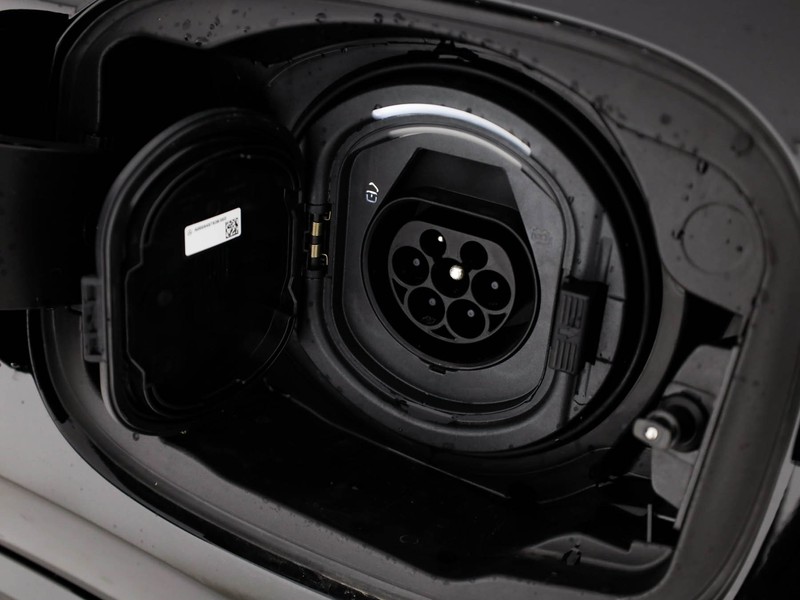 Mercedes GLC 300 de 4MATIC  nero
