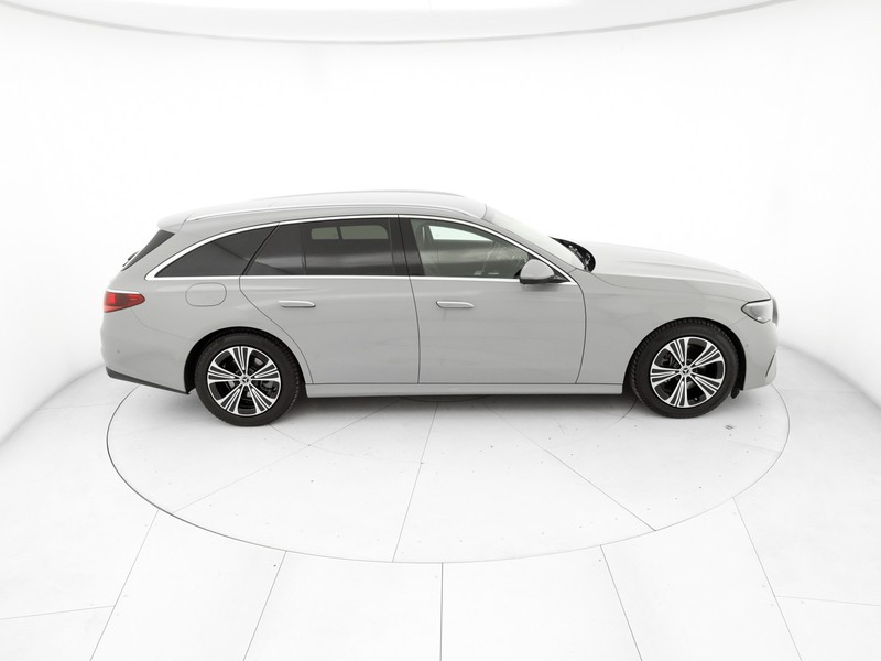 Mercedes Classe E SW sw 220 d amg line premium 4matic auto diesel grigio