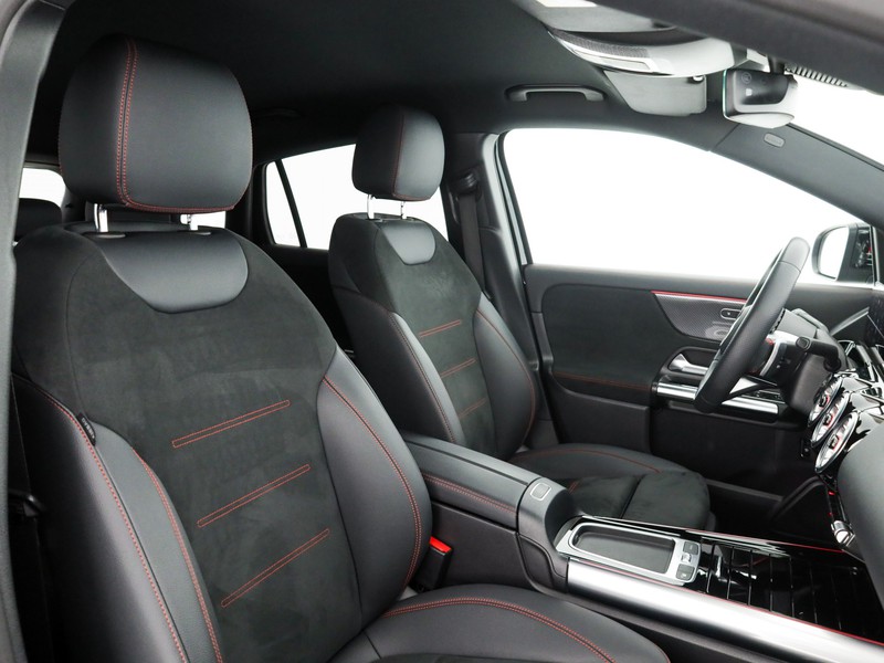 Mercedes GLA 180 d amg line advanced plus auto diesel nero