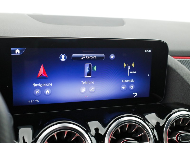 Mercedes GLA 180 d amg line advanced plus auto diesel nero