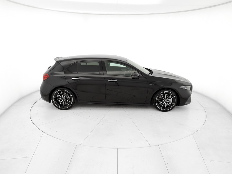 AMG Classe A a amg 35 amg line premium 4matic auto ibrido nero