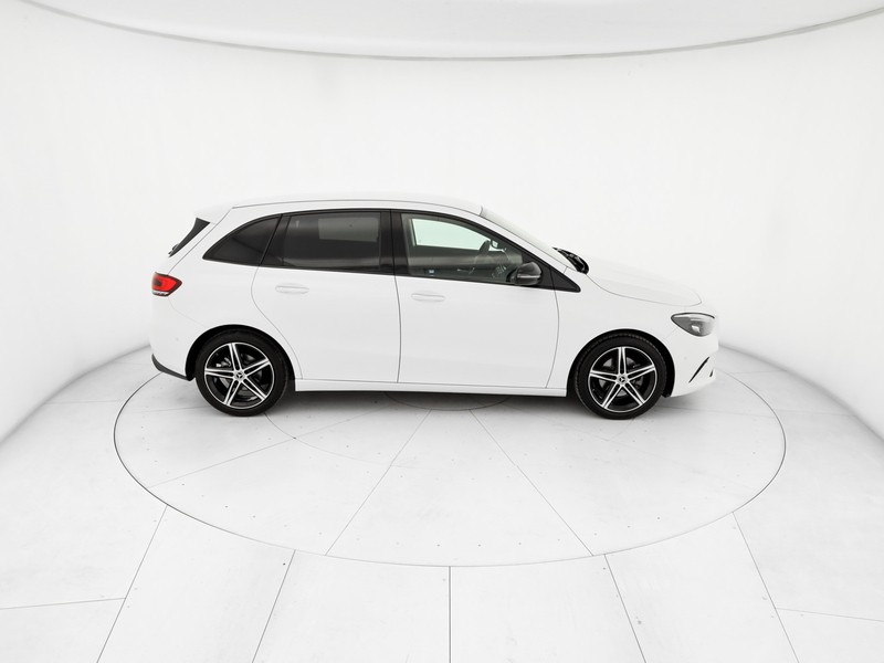 Mercedes Classe B 200 d sport plus auto diesel bianco