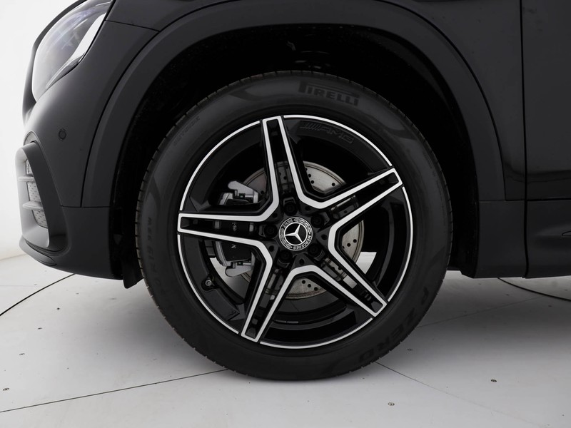 Mercedes GLB 180 d amg line advanced plus auto diesel nero