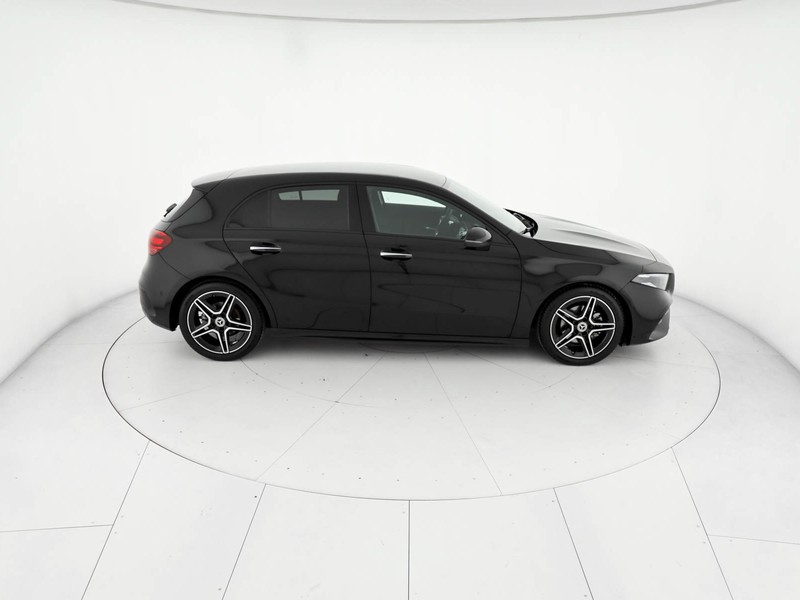 Mercedes Classe A 180 amg line advanced plus auto ibrido nero
