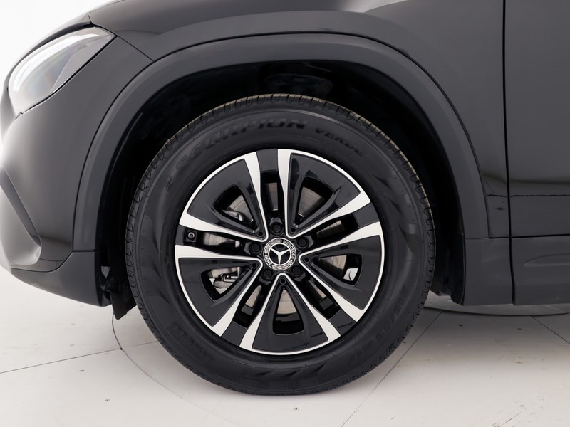 Mercedes GLA 180 d executive auto diesel 